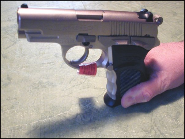 bersa 9
