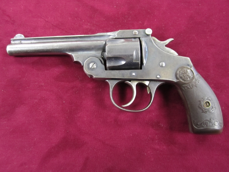 Iver Johnson Arms, Inc. Iver Johnson .38 S&W Perfect Owls Head grips