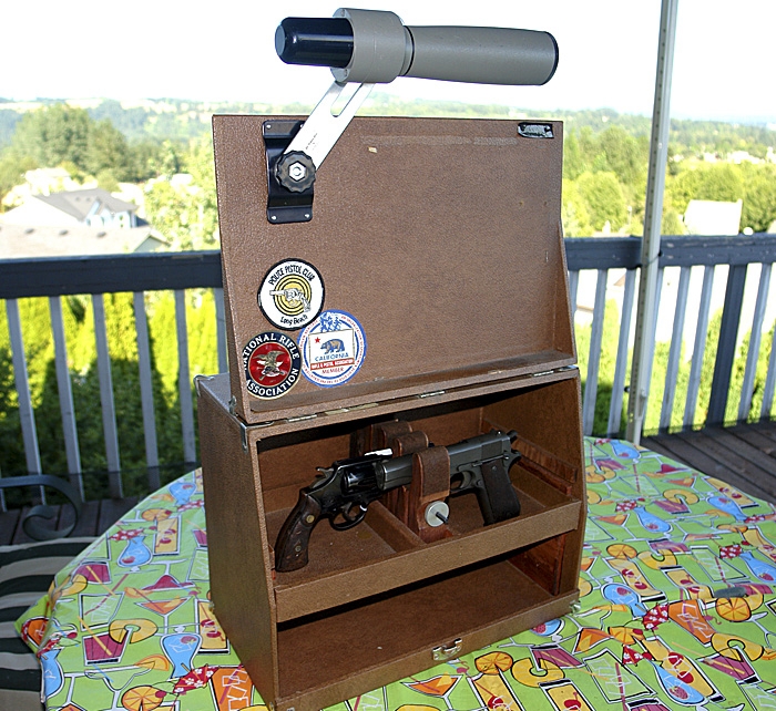 PACHMAYR SHOOTERS HANDGUN CASE W/ SPOTING SCOPE