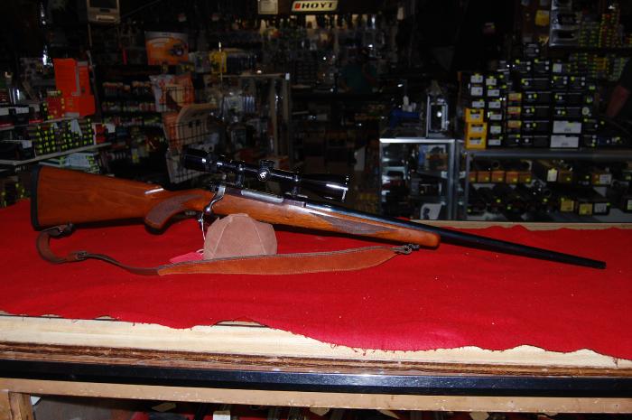 Ruger M77 Mark II 25-06 Blue / Wood