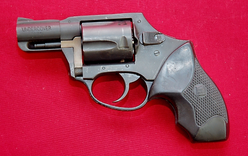 Charter 2000 Model Undercover .38 Spcl DAO Revolver For Sale at