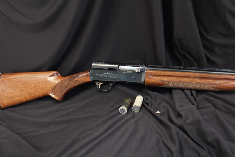 Browning A5 Auto5 12 Ga. Magnum Twelve Semi Auto Shotgun w/ Chokes For