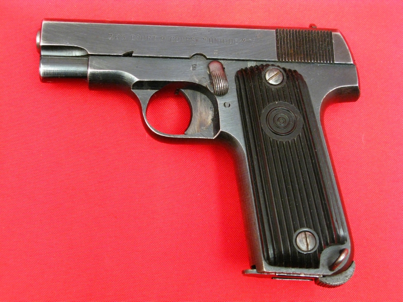 Unique Pistols France