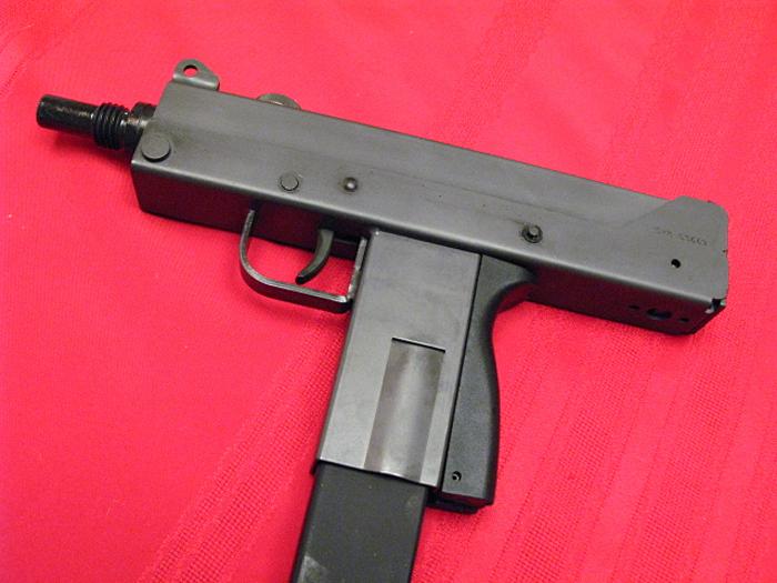 Item:8288844 VULCAN - V10-9 9mm MAC-10 clone....Excellent shape w/ 32 ...