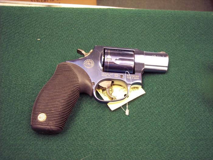 Taurus - Titanium in 45 long colt - Picture 4