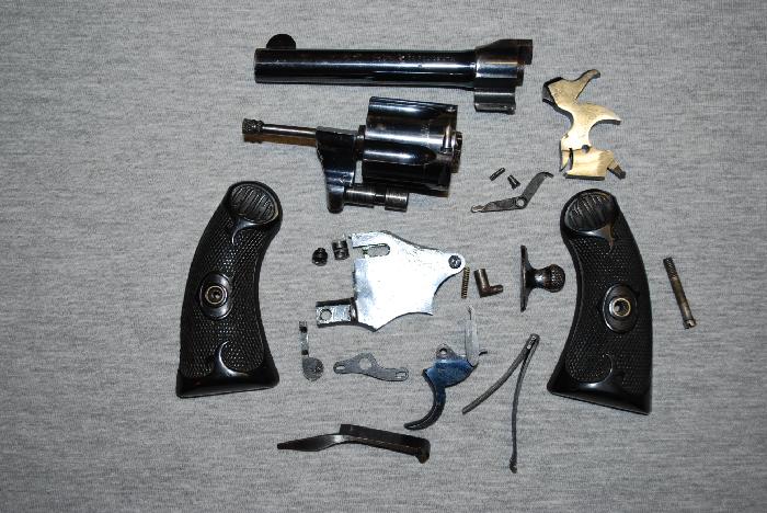 Colt Police Positive 32 Caliber Revolver Parts Picture 1 0641