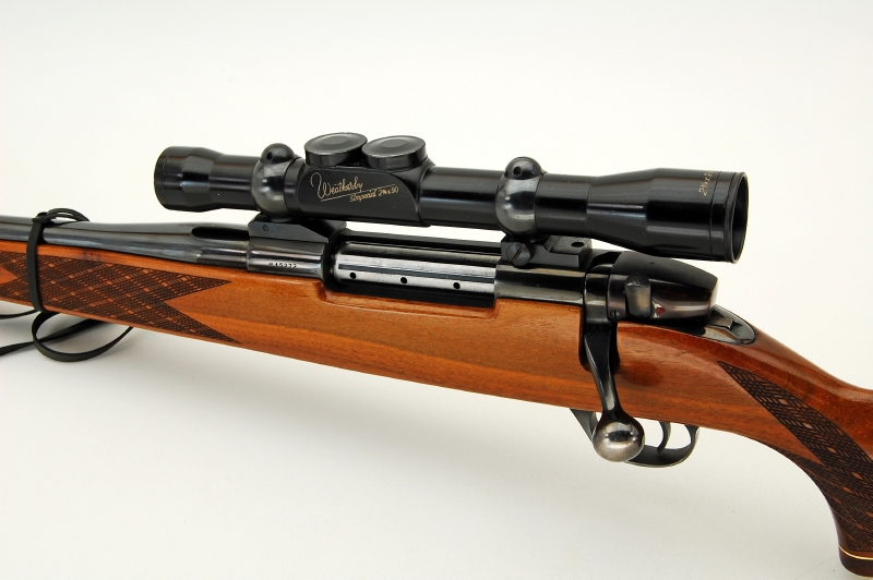 WEATHERBY MARK V CALIBER 7MM WTHB MAG & IMPERIAL SCOPE MFG IN GREMANY