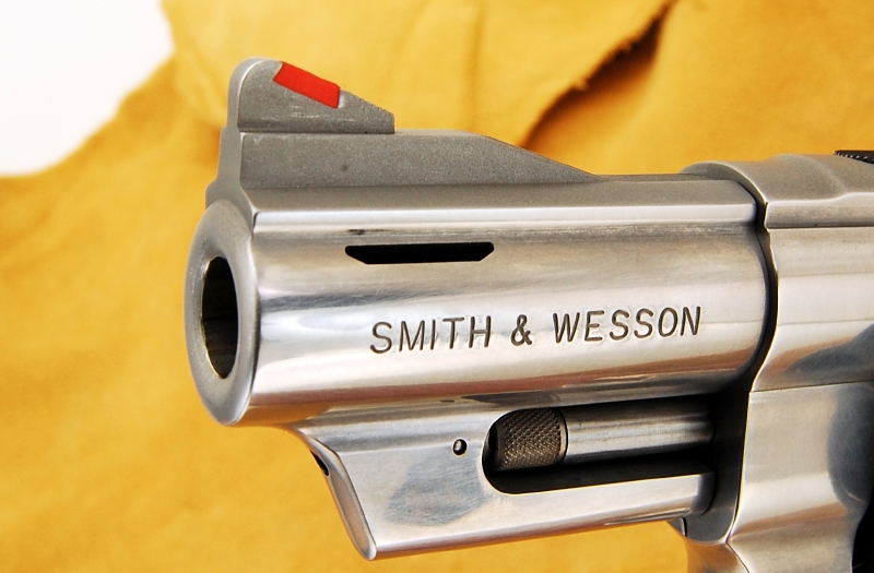 Smith & Wesson S&W Model 629-5 Trail Boss Caliber 44 Mag Stainless ...