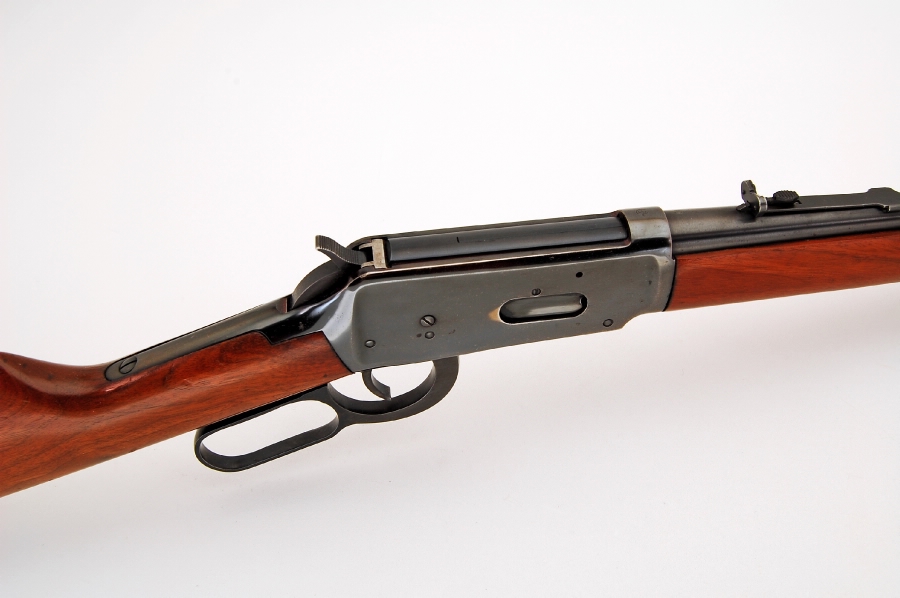 WINCHESTER MODEL 94 CALIBER 3030 WIN LEVER ACTION RIFLE TOP EJECT
