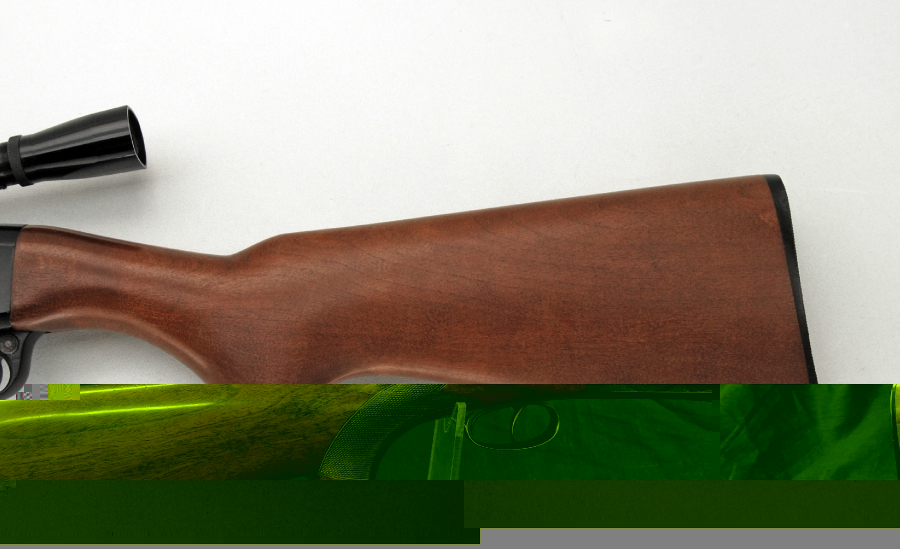 Remington Model 572 Fieldmaster Pump Action Rifle 4x Scope- Caliber 22