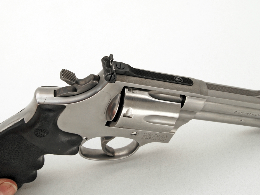 Smith And Wesson Model 686-5 Revolver 7 Shot Stainless Steel Caliber ...