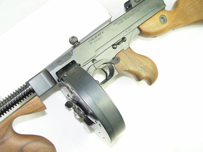 Thompson Tommy Gun T1 Of 1927 A1 .45 Drum Penny Auction For Sale at