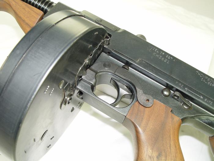 Thompson Tommy Gun T1 Of 1927 A1 .45 Drum Penny Auction For Sale at