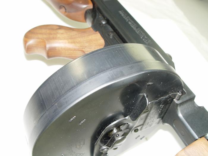 Thompson Tommy Gun T1 Of 1927 A1 .45 Drum Penny Auction For Sale at