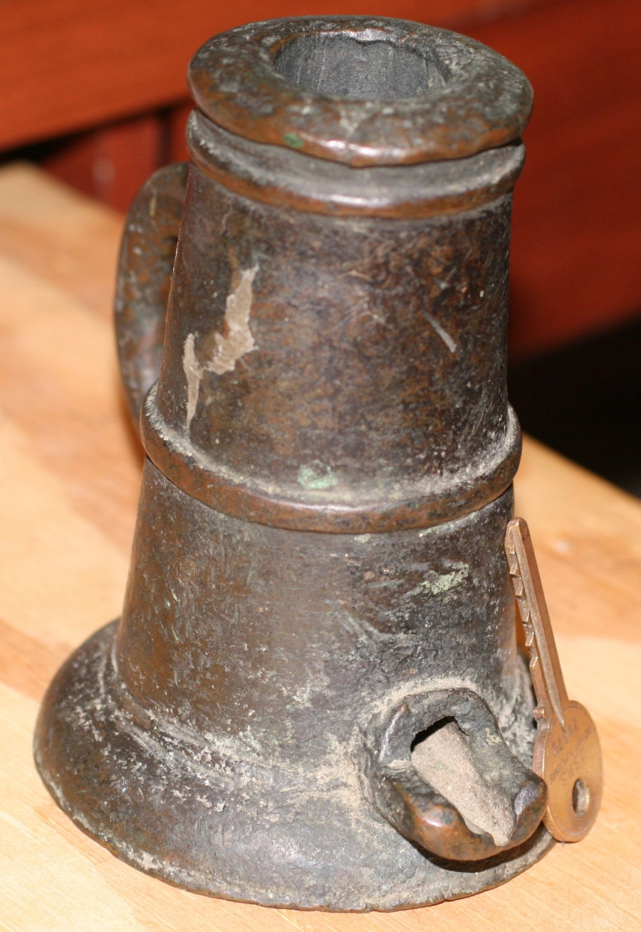 Signal CannonThunder MugBronze/Brass Vintage For Sale at GunAuction