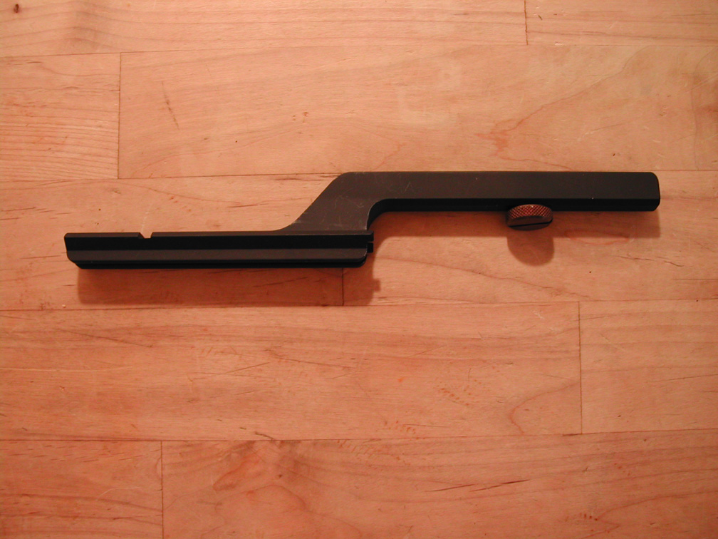 Aimpoint Gooseneck Mount Comp/M68 M16/M4/Ar15 For Sale at GunAuction