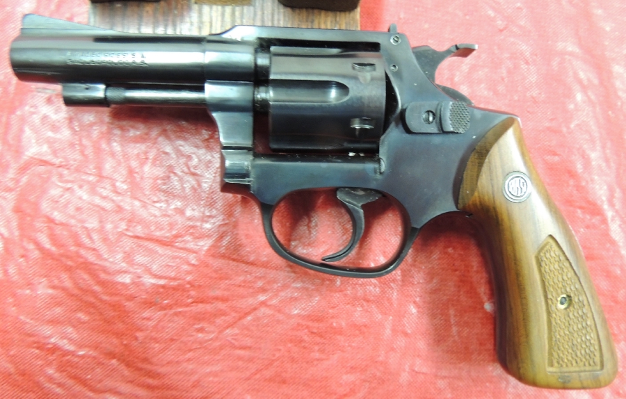 Rossi, Amadeo .22 Lr Revolver For Sale at GunAuction.com - 12420536