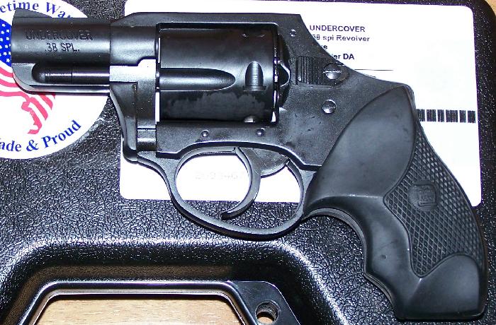 charter-arms-undercover-hammerless-38-special