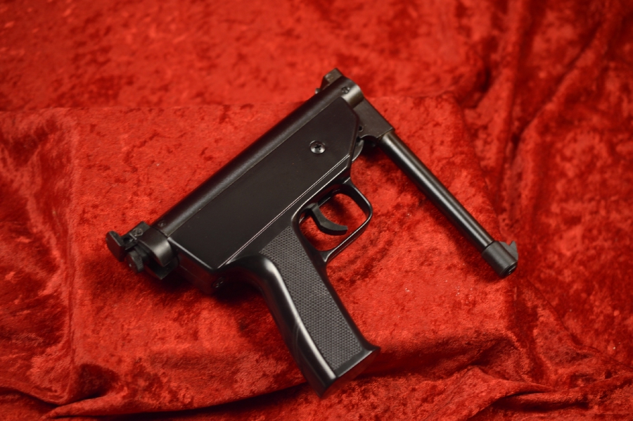 Chines Air Pistol Model XsS2 With Box For Sale at