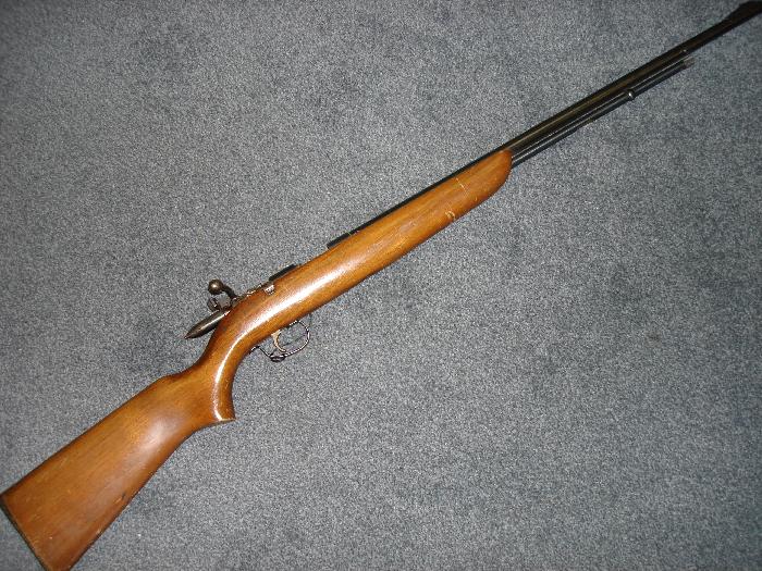 Remington Arms Co, Inc. MODEL 512-P RIFLE .22 S/L/LR 24 INCH BARREL