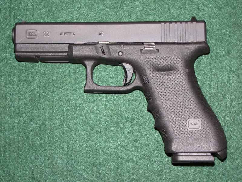 Glock 22 Rtf2, 40 S&W, Mod. Pt2250203 For Sale at GunAuction.com - 10954283