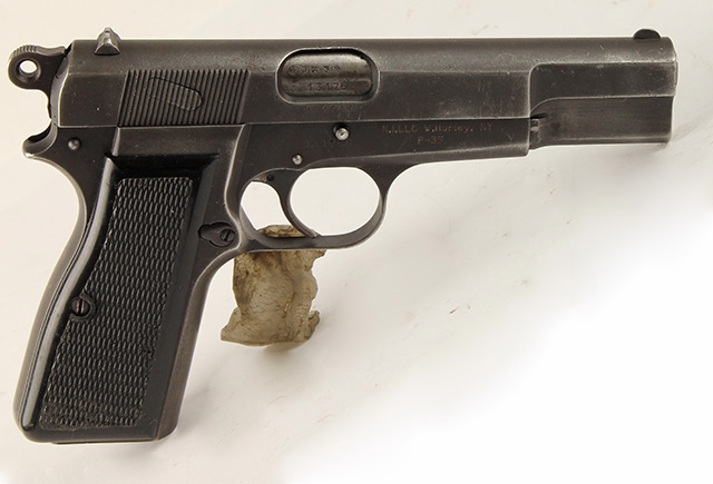 Fabrique Nationale D'Armes De Browning Hi-Power/ P-35 9mm Pistol With ...