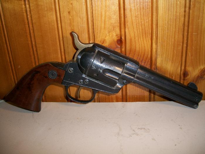 Daisy Peacemaker .177 Bb Gun - Vintage Revolver For Sale at GunAuction ...