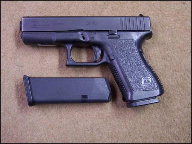 Glock Model 23 Sub Compact 40 Cal 4 Inch SUPER CLEAN For Sale at ...