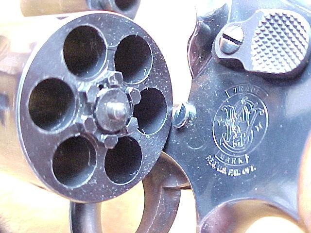 S&W 10-7 Revolver, .38 Special, No Barrel, Blued9204 - Centerfire Systems