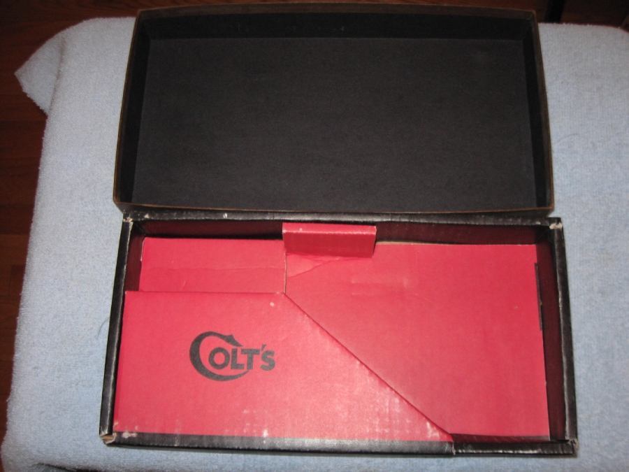 Vintage Colt Python Box From 1969 For Sale at GunAuction.com - 13079509