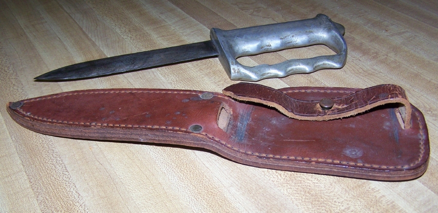 Ww2 Usmc Knuckle Trench Fighting Knife, Australia For Sale at ...