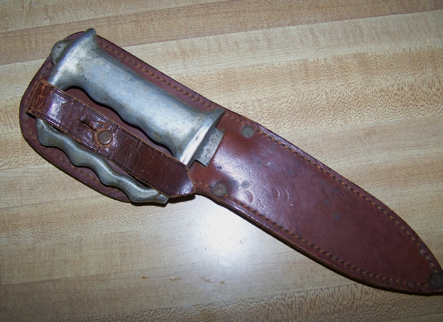 Ww2 Usmc Knuckle Trench Fighting Knife, Australia For Sale at
