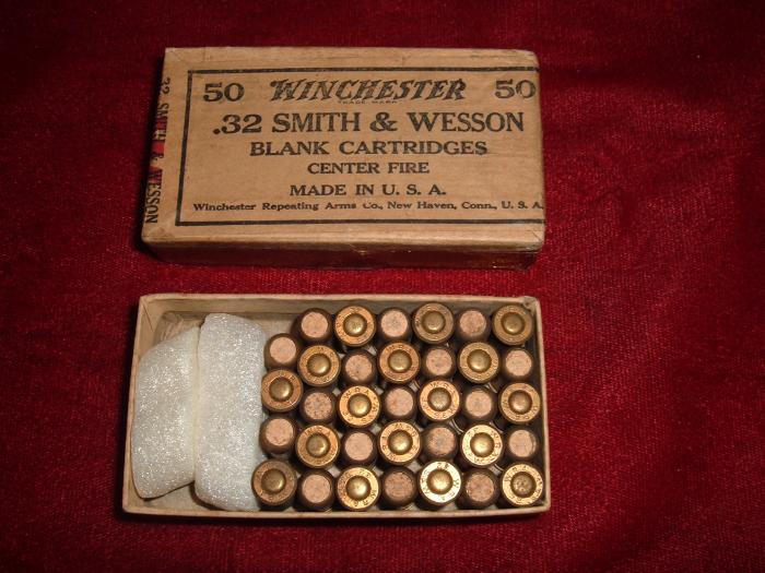 32 Cal Smith & Wesson Blanks Qty-34 Old Box .32 Auto (7.65 Browning ...