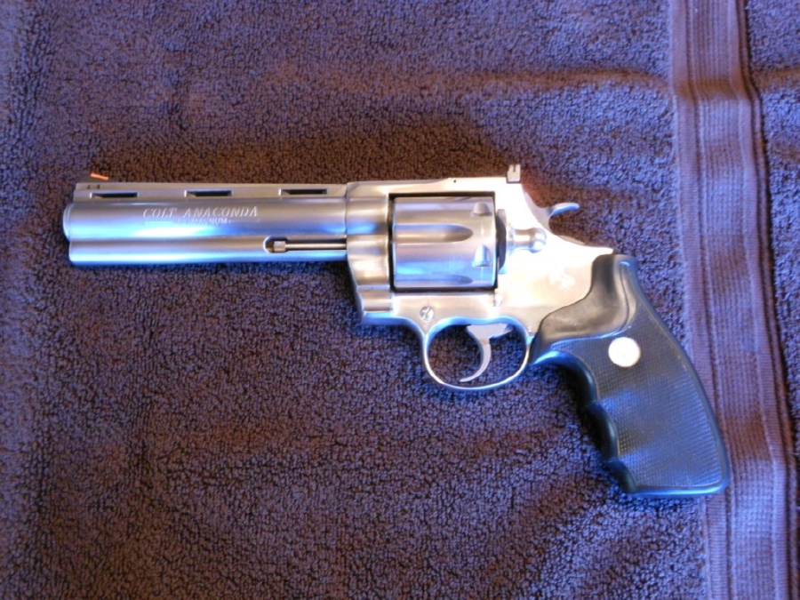 Colt Anaconda 44mag 6 Inch Barrel For Sale at GunAuction.com - 11728776