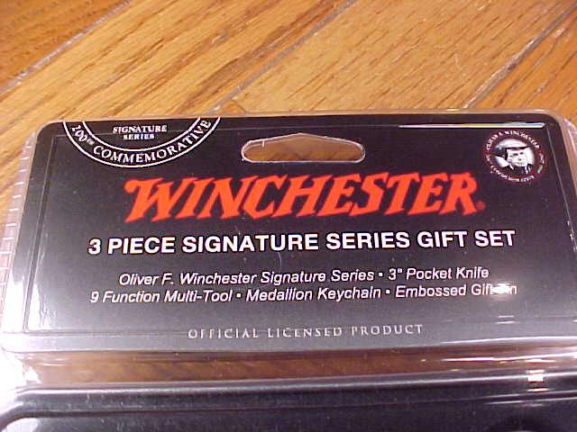 Winchester 3 Piece Signature Knife Set in Gift Tin - Picture 2