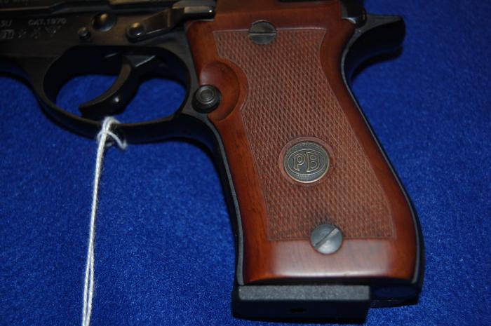 Beretta 87 Cheetah .22lr Blued/Wood Grips Like New For Sale at ...