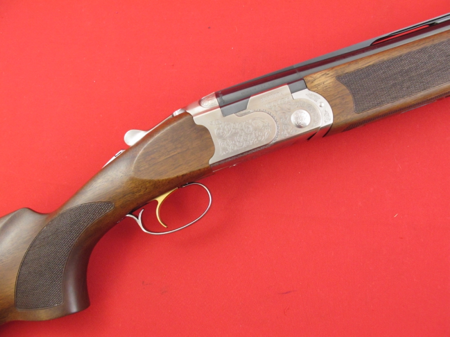 Beretta Model 686 12ga Silver Pigeon I, 30in, W/Box & Extended Chokes