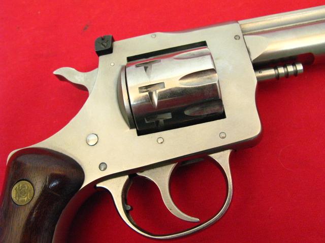 H&R Model 905 22lr 4in Nickel, 9 Shot For Sale at GunAuction.com - 9068267