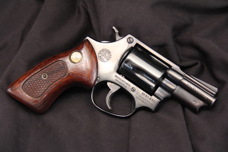 Blue Taurus Model 85 38 Spl 2 Snub Nose Double Action Revolver