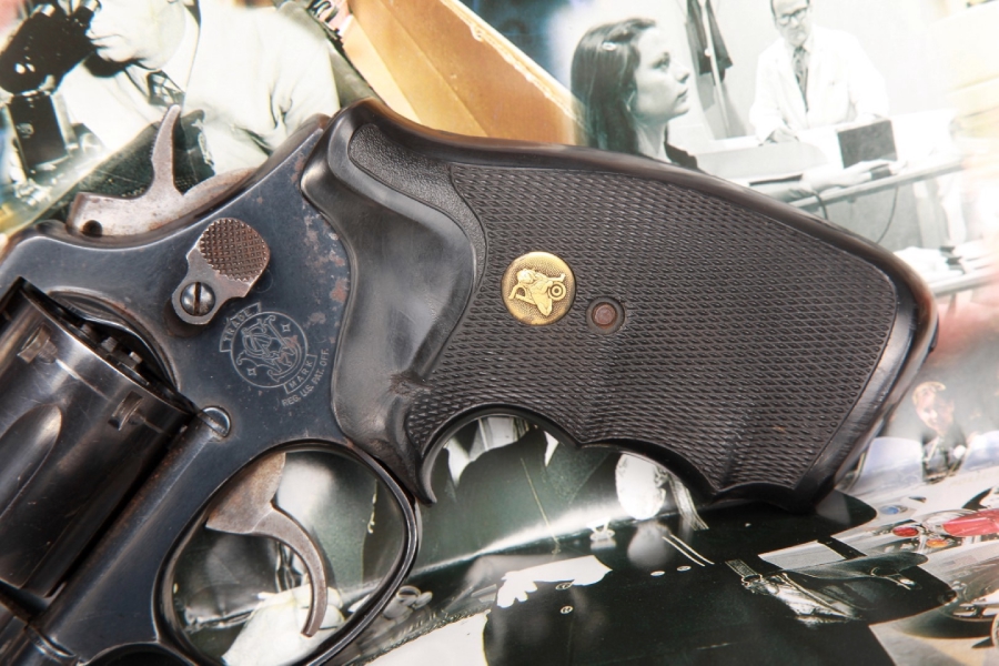 Smith & Wesson S&W Model 10-7, The Military & Police 2 Inch Double ...