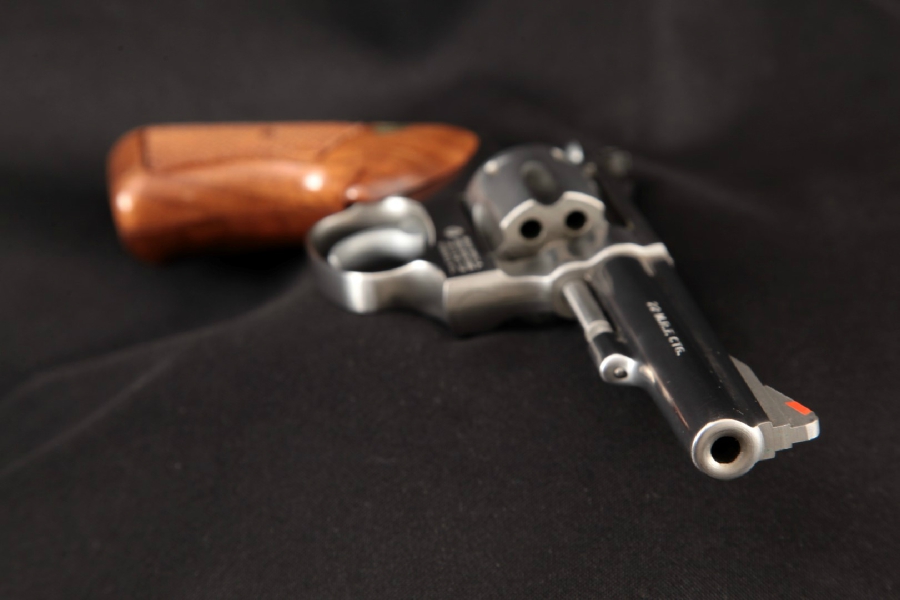 Smith & Wesson S&W Model 651, The .22 M.R.F. Target Kit Gun, Stainless