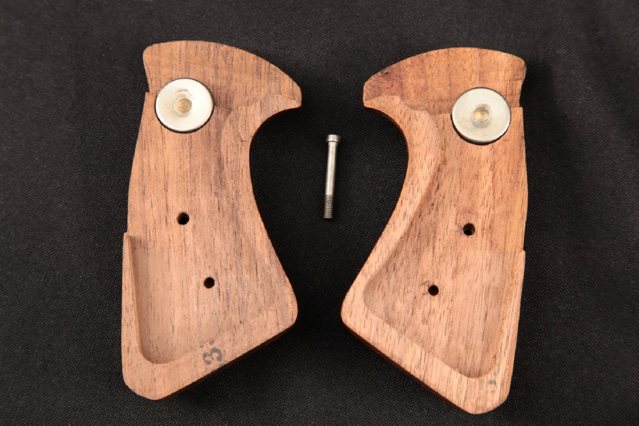 Smith & Wesson S&W Model 651, The .22 M.R.F. Target Kit Gun, Stainless