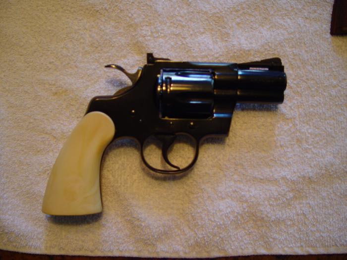 Colt Python, 357 Mag Snub Nose, No Reserve For Sale at GunAuction.com ...