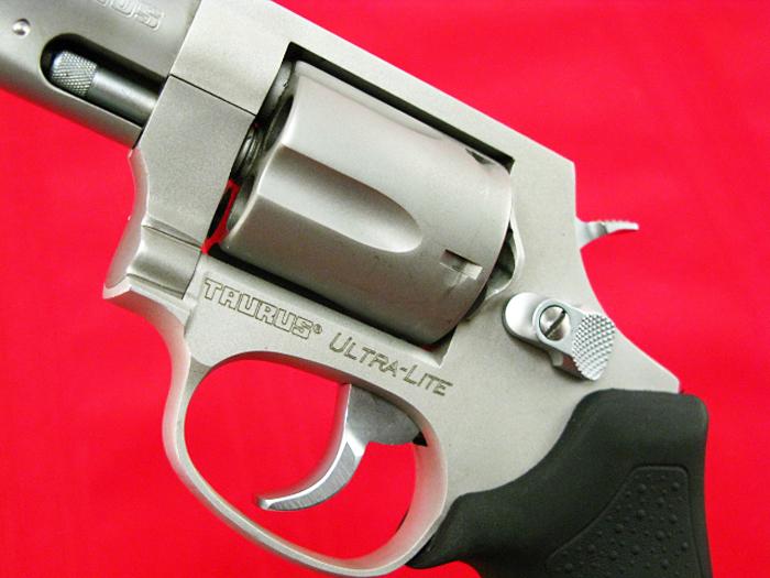 Taurus - Model 85 Ultra-Lite Stainless .38 Special, 5-Shot Snubby ...