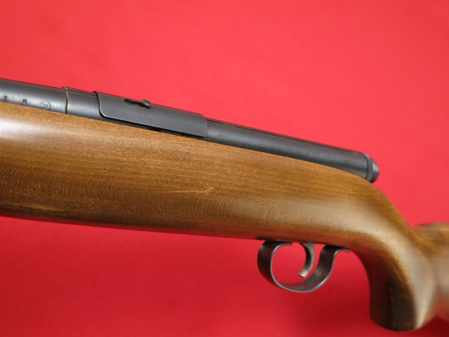 Remington 550-1 Semi-Auto Shoots .22 S-L-Lr Interchangeably...Mfd 1969 ...