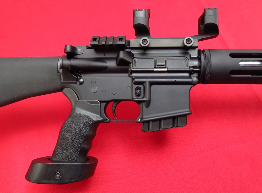 Bushmaster Ar-15 Varminter 24