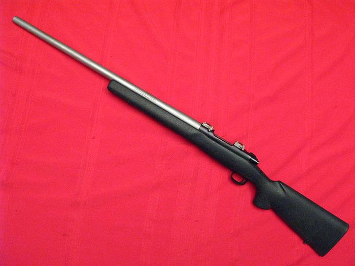 Winchester Model 70 Heavy Varmint...220 Swift...Stainless/Synthetic