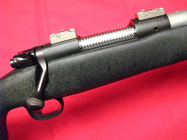 Winchester - Model 70 Heavy Varmint220 Swiftstainless Synthetic 