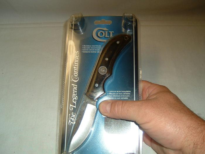Colt 3" Fixed Blade W / Leather Sheath For Sale at