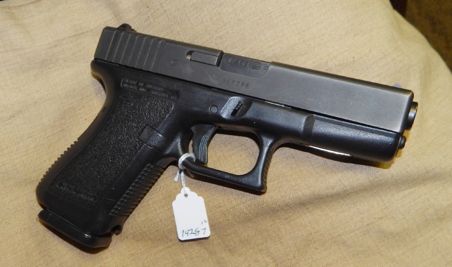 Glock Model 19 9mm Former NYPD Issue For Sale at GunAuction.com - 13043430